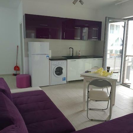 Rubik Apartament ママイア エクステリア 写真
